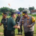 kunker-pangdam-v/brawijaya-bersama-kapolda-jatim-di-polres-pamekasan,-cek-kesiapan-pengamanan-pemilu-2024-dan-bansos-serentak-tni-polri