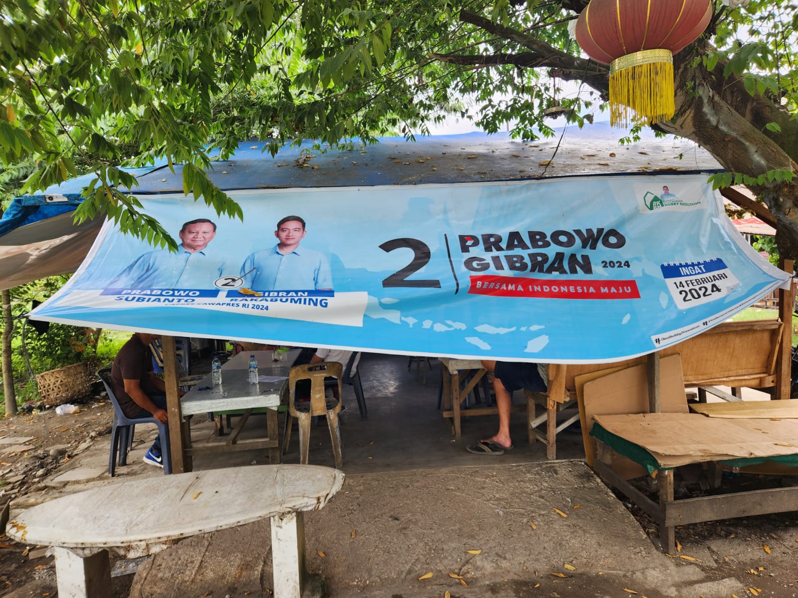 posko-pemenangan-capres-prabowo-gibran-kawasan-asia-mega-mas-mau-digusur