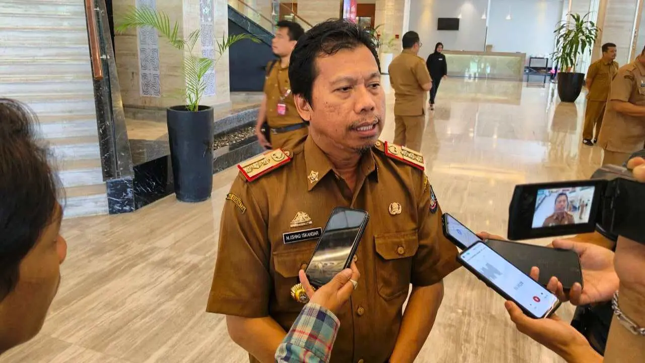 dinkes-sulsel-siapkan-petugas-kesehatan-di-tps,-antipasi-penyelenggara-pemilu-kelelahan