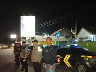 antisipasi-gangguan-kamtibmas-koramil-421-03/pnh-bersama-polsek-penengahan-patroli-gabungan