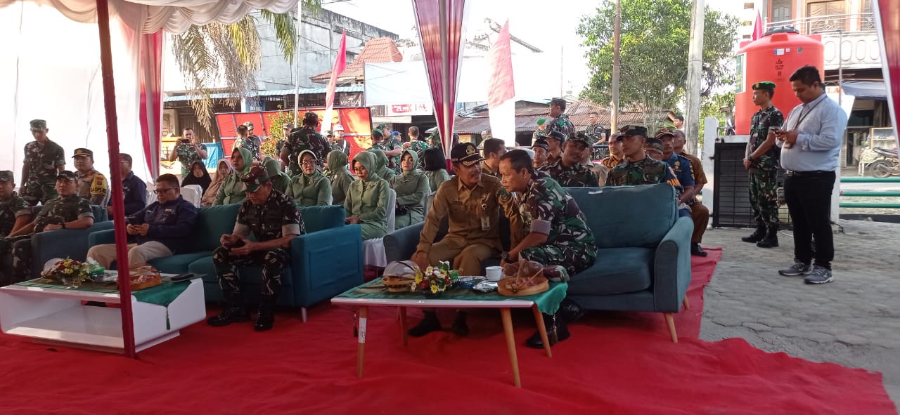 plt.-bupati-langkat-diwakili-staf-ahli-rudi-kinandung,-hadiri-vidcon-dengan-kasad-tni-launching-program-tni-ad-manunggal-air-2024