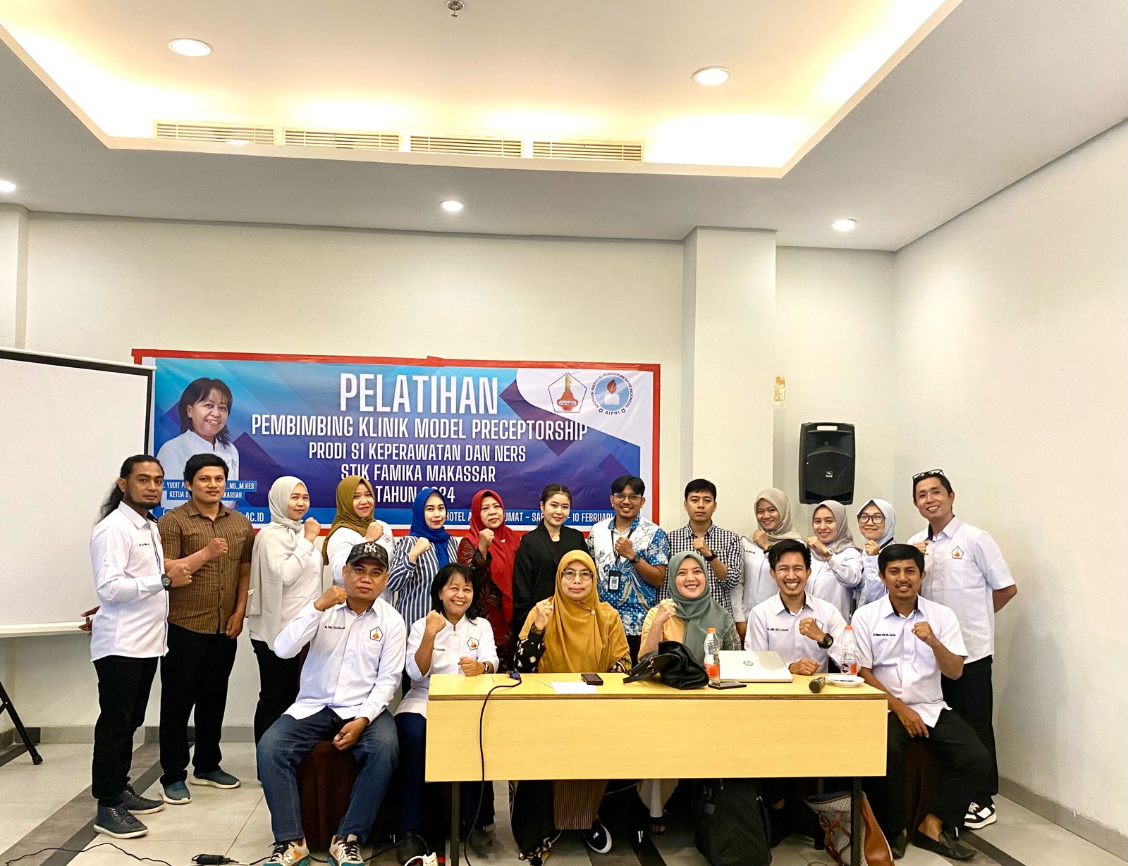 pelatihan-preceptorship-bagi-pembimbing-klinik-jurusan-keperawatan-stik-famika-makassar