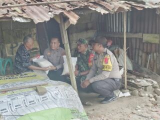 pendekatan-sosiologis-polsek-kotarih,-wujud-sinergitas-tni-polri-laksanakan-giat-“siap-peduli”