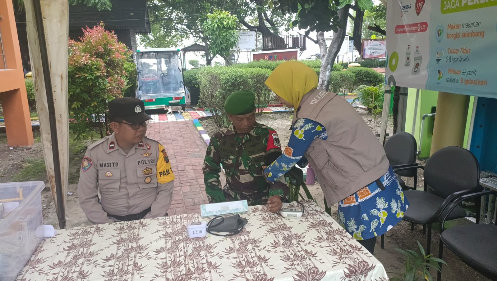 polsek-kepulauan-seribu-selatan-buka-posko-kesehatan-di-pulau-tidung-dan-pulau-untung-jawa-pasca-pemilu-2024