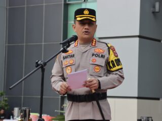 usai-pengamanan-tps,-polresta-tangerang-gelar-apel-konsolidasi