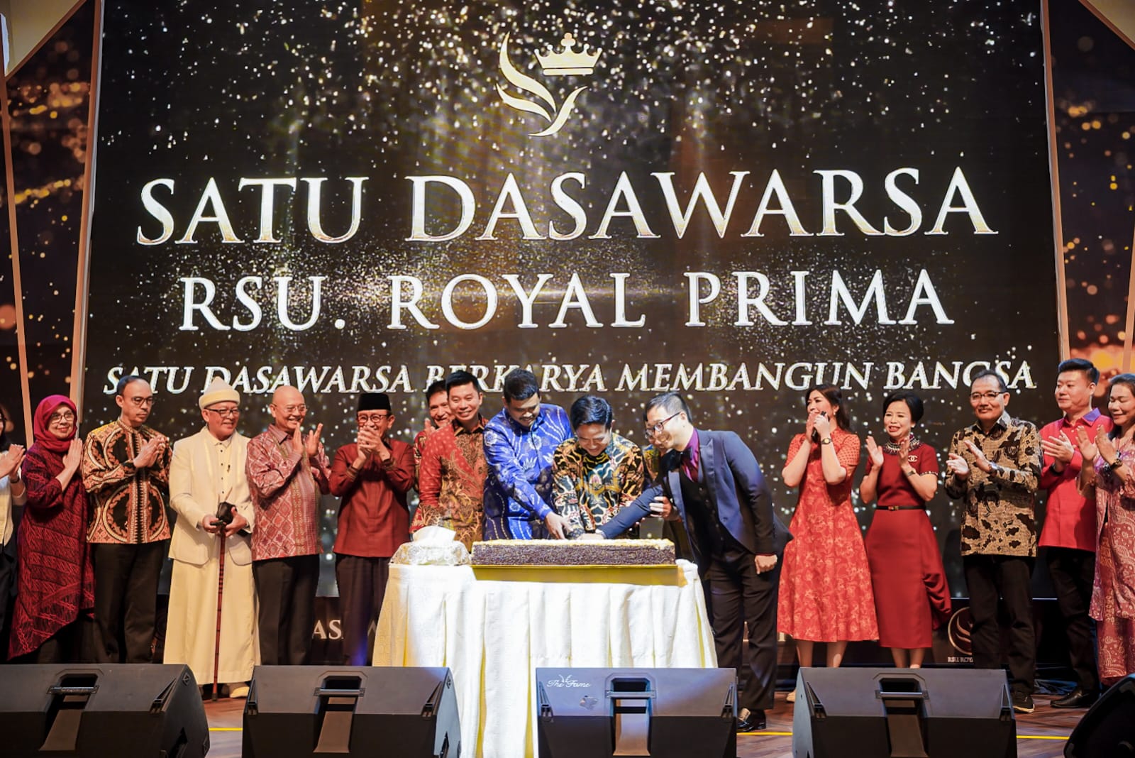 bobby-nasution-hadiri-peringatan-satu-dasawarsa-rsu-royal-prima