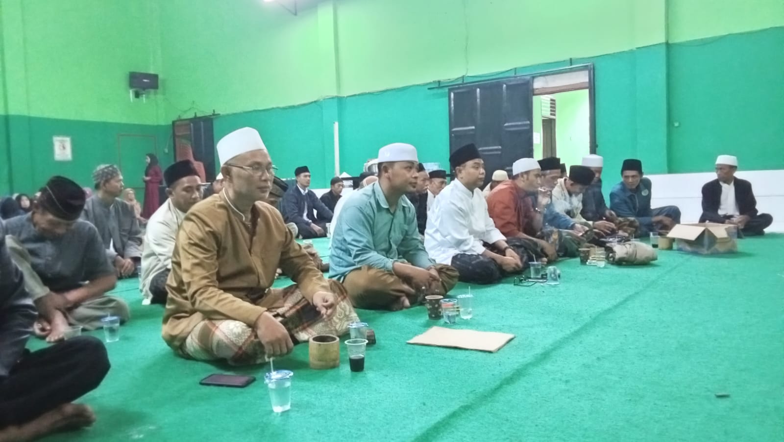 gelar-pengajian-rutin,-kepala-desa-margaasih-sampaikan-warga-segera-lengkapi-persyaratan-tanah-hibah-untuk-mesjid