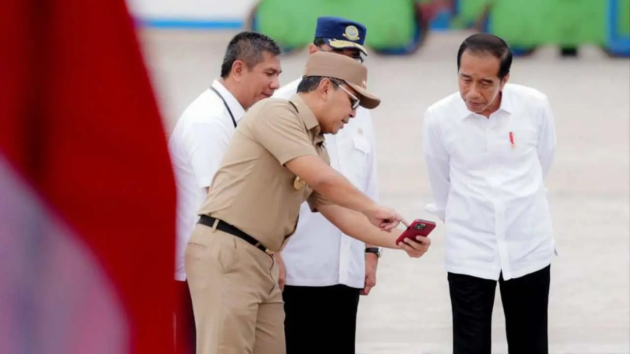 didukung-presiden-jokowi-hadirkan-city-center,-wali-kota-danny-usulkan-pelabuhan-lama-jadi-stadion