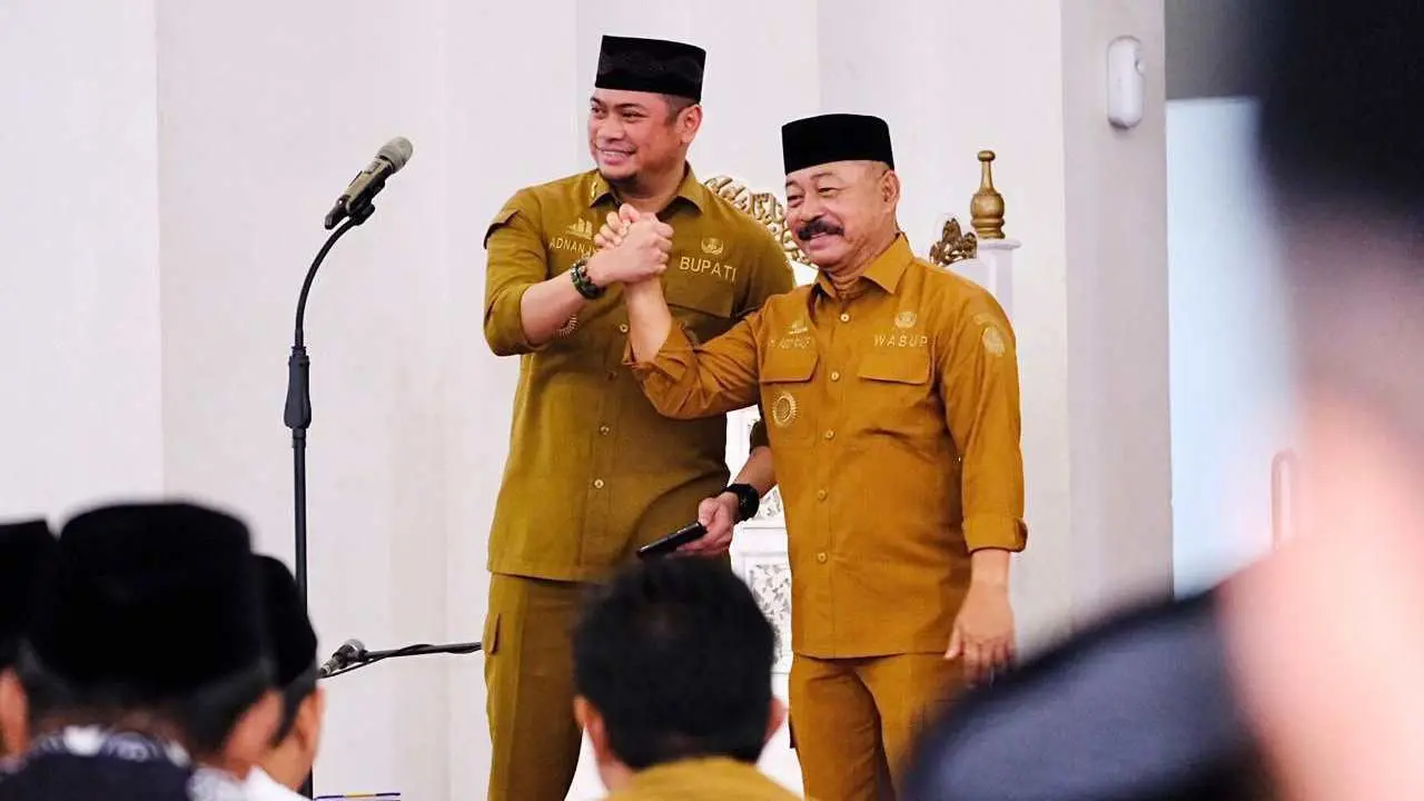 86,86%-masyarakat-puas-kinerja-adnan-kio-selama-8-tahun