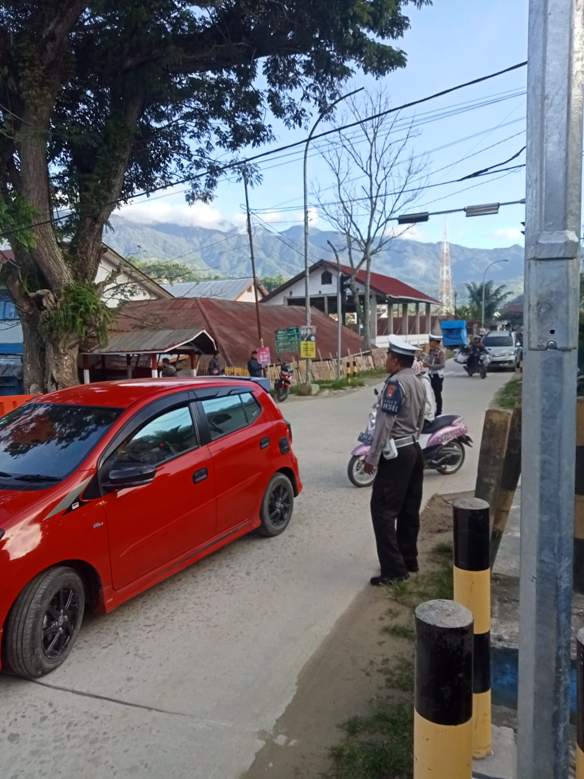 beri-rasa-nyaman-sat-lantas-polres-mamasa-laksanakan-patroli-pagi