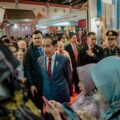 presiden-dan-ibu-negara-kunjungi-stand-dekranasda-kota-medan-di-inacraft-2024