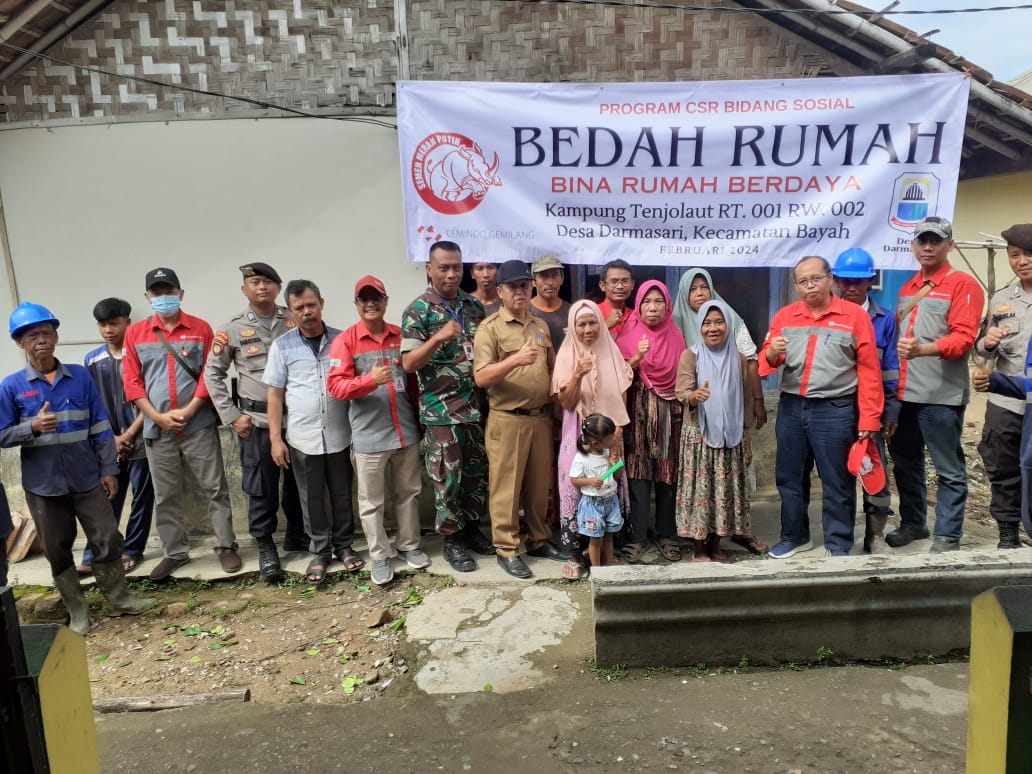 pt.-cemindo-gemilang-tbk-laksanakan-kegiatan-bedah-rumah,-menebarkan-kebaikan-di-komunitas-sekitar