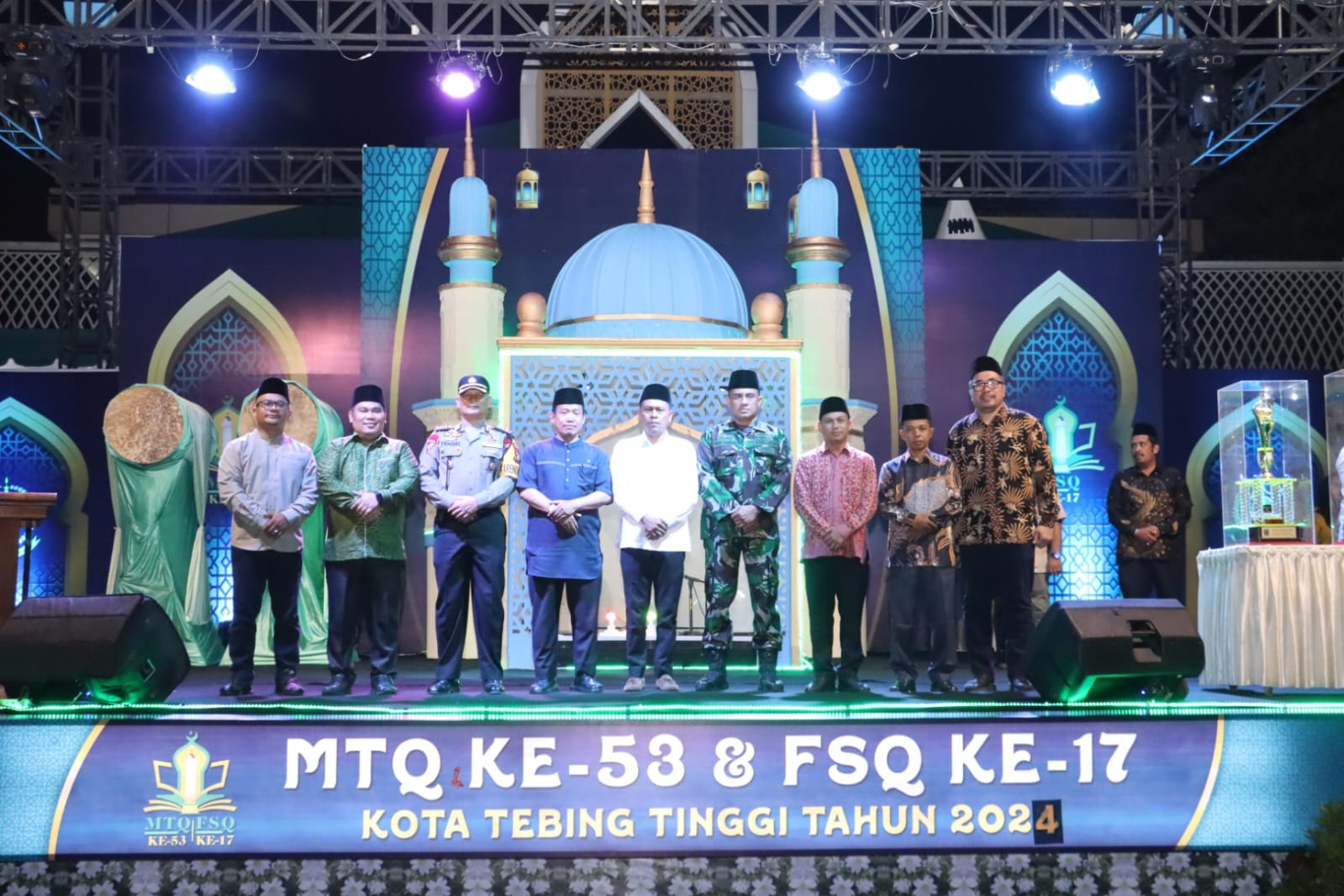 buka-mtq-ke-53-dan-fsq-ke-17-tingkat-kota-tebingtinggi,-pj-walkot:-sebagai-umat-muslim-harus-menjaga-persatuan-dan-kesatuan-serta-kerukunan