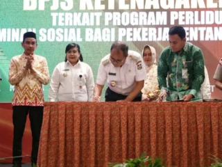 Danny Pomanto Buktikan Komitmen Lindungi Pekerja Rentan dengan MoU BPJAMSOSTEK