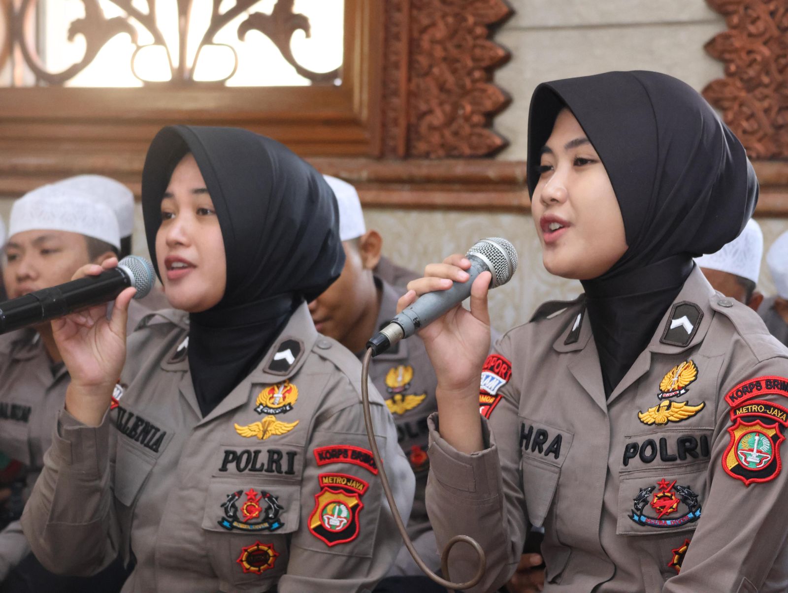 sambut-bulan-suci-ramadhan-polwan-dan-ibu-asuh-polwan-polda-metro-jaya-gelar-penutupan-majelis-taklim