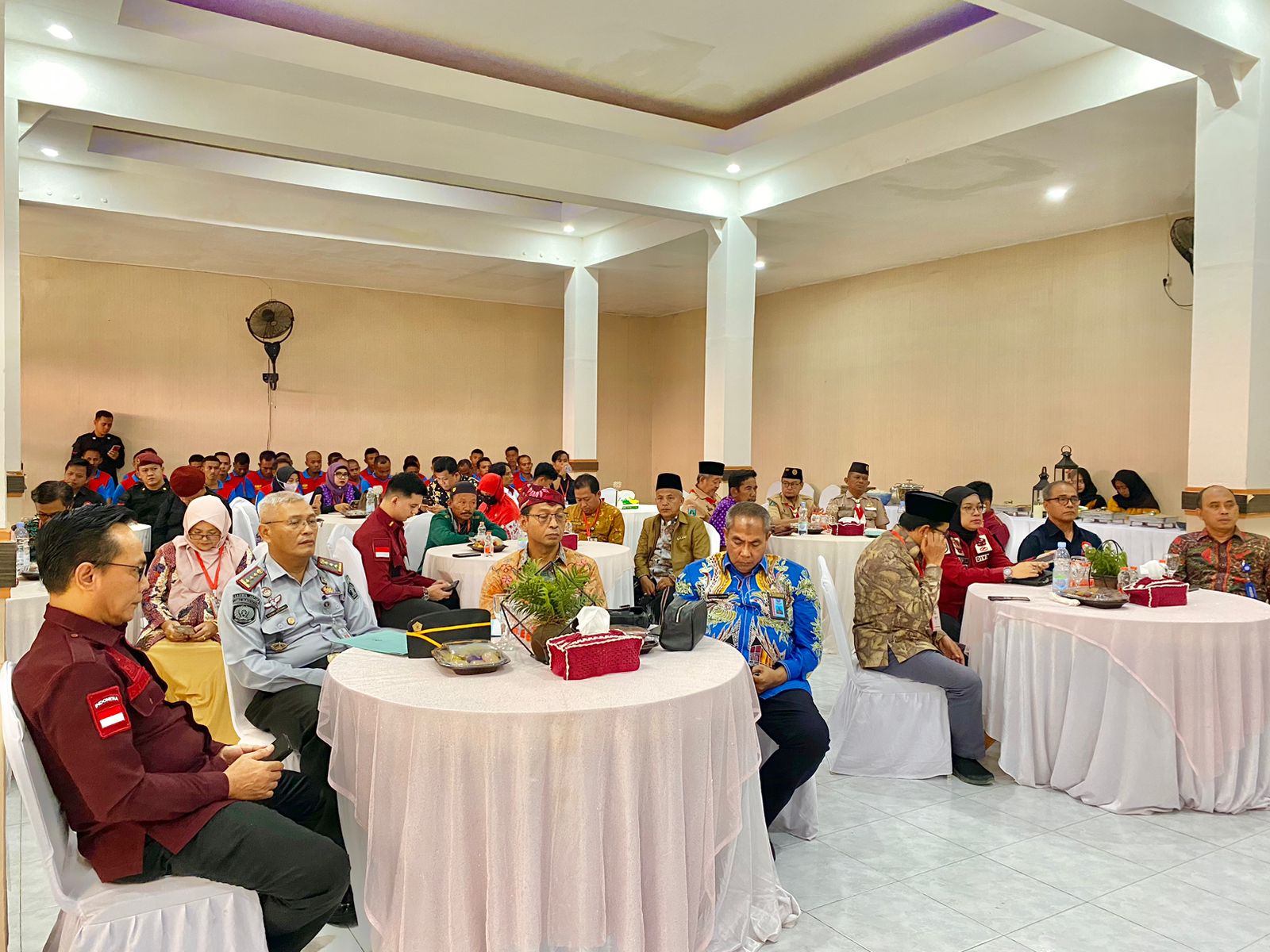 pembukaan-program-rehabilitasi-lapas-pamekasan,-ka.kanwil-kumham-jatim-resmikan-secara-simbolis-dilanjutkan-penandatangan-mou-bersama-stakeholde