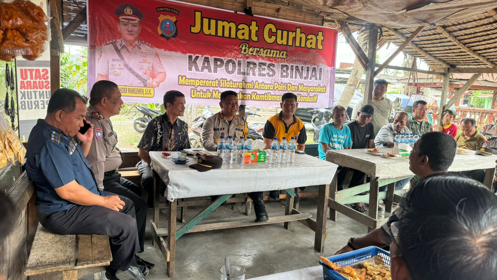 jumat-curhat,-kapolres-binjai-:-tanggapi-keluhan-masyarakat