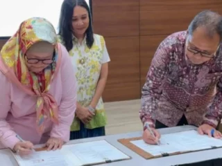 Pemkot Makassar dan Perum Peruri Teken MoU untuk Digitalisasi Layanan Pemerintahan