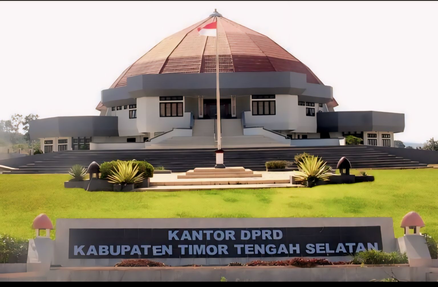 21-wajah-baru-hiasi-dprd-timor-tengah-selatan