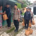 pendistribusian-baksos-polda-jatim-oleh-polres-pamekasan-bersama-lsm-gapura-ke-pemukiman-warga