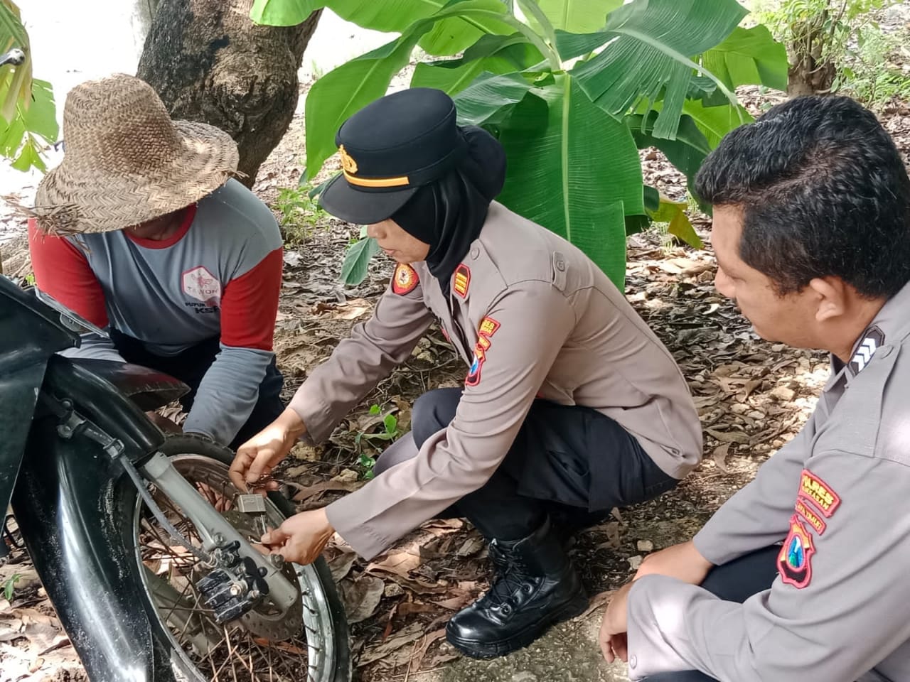 cegah-curanmor,-kapolsek-galis-lakukan-himbauan-kepada-warga-dan-takmir-masjid-jelang-ramadhan