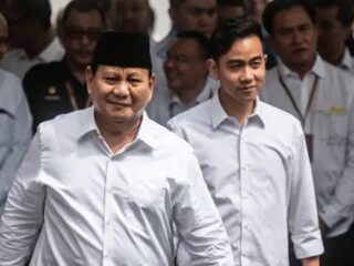 Gelombang Dukungan Kuat untuk Transisi Prabowo-Gibran: Siap Bawa Indonesia ke Era Emas!