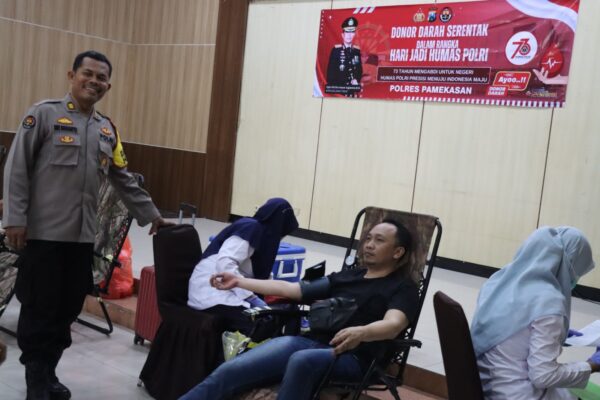 HUT Humas Polri Ke-73, Polres Pamekasan Gelar Donor Darah Sebagai Bentuk Kepedulian