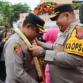 Tradisi Welcome And Farewell Parade Pisah Sambut Kapolres Pamekasan