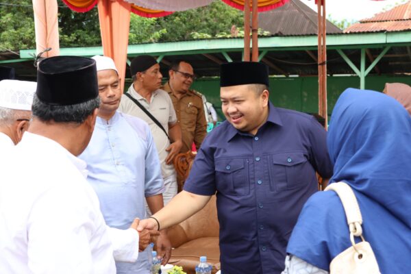 Bupati  Hadiri Pengajian BKMT di Angkola Muara Tais