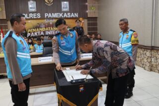 Polres Pamekasan Gelar Penandatanganan Pakta Integritas Calon Anggota Polri 2025