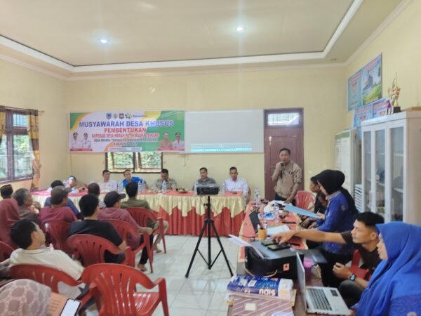 Kepala desa muara temiang SEFTA HARIYANTO S.KOM laksanakan musyawarah Khusus Pembentukan Koperasi Merah Putih dan mendukung Program Presiden Prabowo dan Bupati Serta Wakil Bupati Lahat, Berikut Nama-nama Pengurus Koperasi Merah Putih Desa muara temiang*