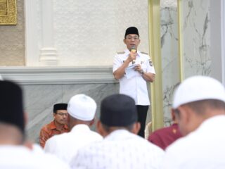 174 Calon Haji Asal Tapsel  Siap Berangka