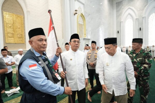 Pemkab Tapsel Gelar  Pelepasan  174 Calon  Haji    di Mesjid Syahrun Nur Sipirok