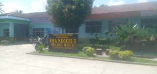 Dugaan Korupsi Dana Bos ,Masyarakat Meminta Kejari Labuhanbatu Periksa Kepsek SMAN 1 Bilah hulu