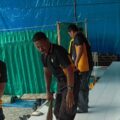 Bhakti Religi Jelang Hari Bhayangkara ke-79, Kapolsek Pagantenan Turun Langsung Bersih-bersih Masjid