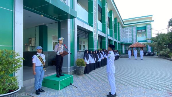 Operasi Patuh Semeru 2025 Polres Pamekasan Ajak Pelajar Jadi Pelopor Keselamatan