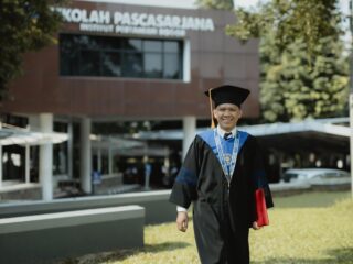 Aktivisme dan Akademik: Dua Sayap Perubahan Menuju Indonesia yang Lebih Maju