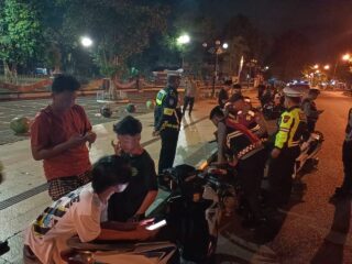 Polres Pamekasan Gelar Patroli Hunting Harkamtibmas, Antisipasi Kejahatan Jalanan Dan Balapan Liar