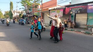 Pengaturan Pagi Personel Polres Pamekasan, Wujud Nyata Keberadaan Polisi Ditengah-tengah Masyarakat