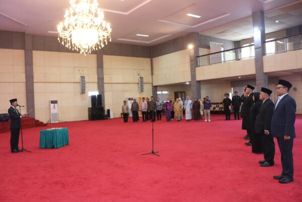 Bupati Tapsel Gus Irawan Pasaribu  Lantik Lima Pejabat Eselon II Di gedung Serba Guna Sarasi  Sipirok