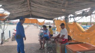 Antisipasi Tindak Kejahatan, Personel Polairud Melaksanakan Patroli Dialogis