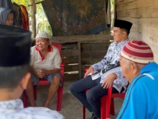 PGRI Lahat Sambangi Keluarga Dhuafa di Tanjung Payang: Wujud Kepedulian di Tengah Kesibukan Konfercab