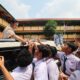 Tinjau MBG di SMPN 111 Jakarta Barat, Prabowo Disambut Sorak Gembira Para Siswa