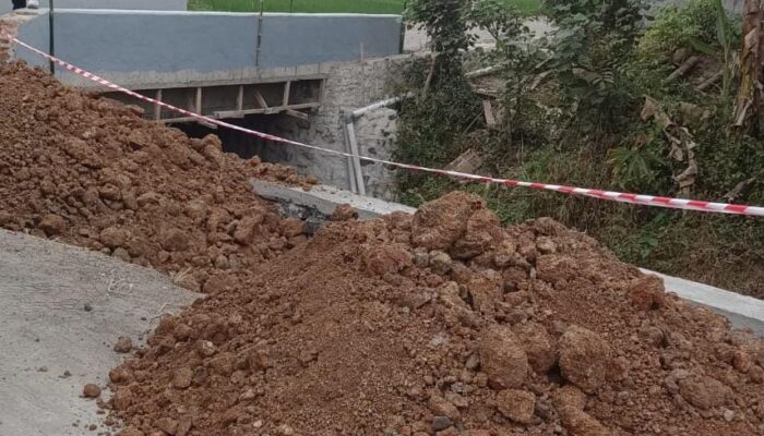 Respon Cepat, Proyek Turap, jln Karang Sari-Suko sari, Rambu Pengaman, Urug Bekas Galian